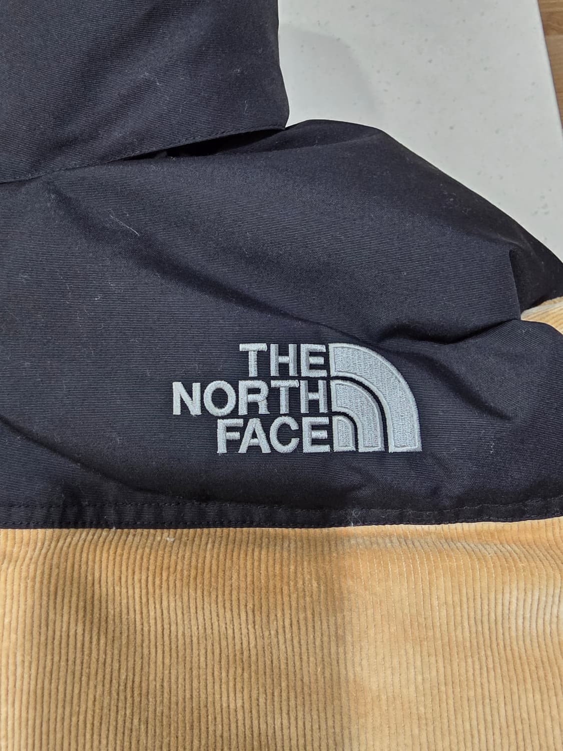 노스페이스 화이트라벨 코듀로이 눕시 다운 상품이미지3