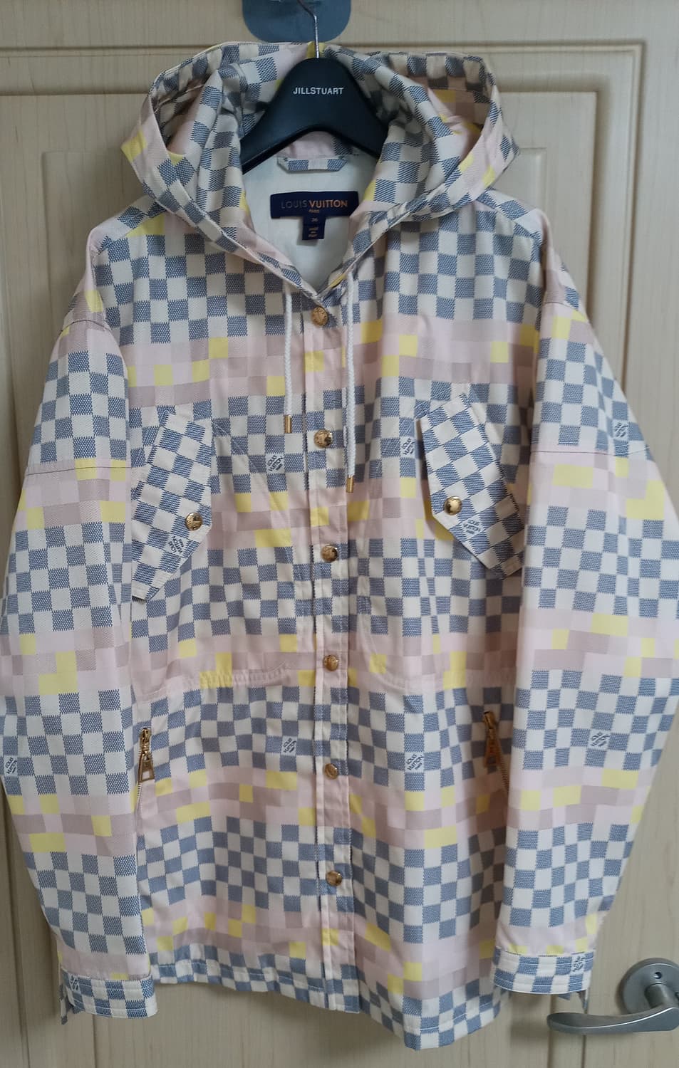 신품급 22FW 매장 정품 루이비통 후드 파카 바람막이 자켓 상품이미지1