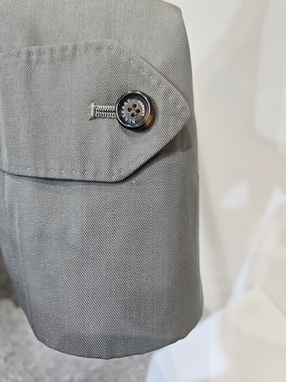 버버리 트렌치 코트 상품이미지9