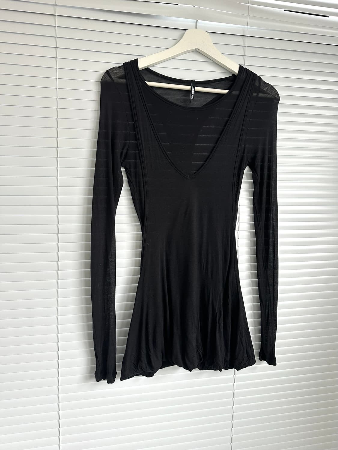 닐바렛 레이어드 세컨스킨 블랙 롱슬리브 상품이미지1