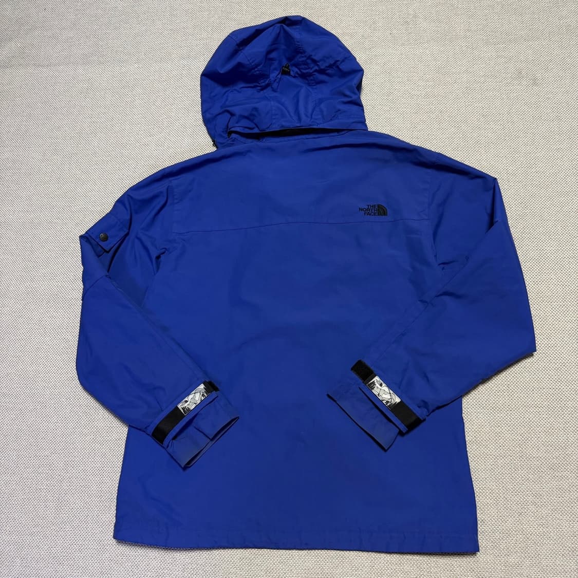 노스페이스 화이트라벨 사이드로고 바람막이 상품이미지6