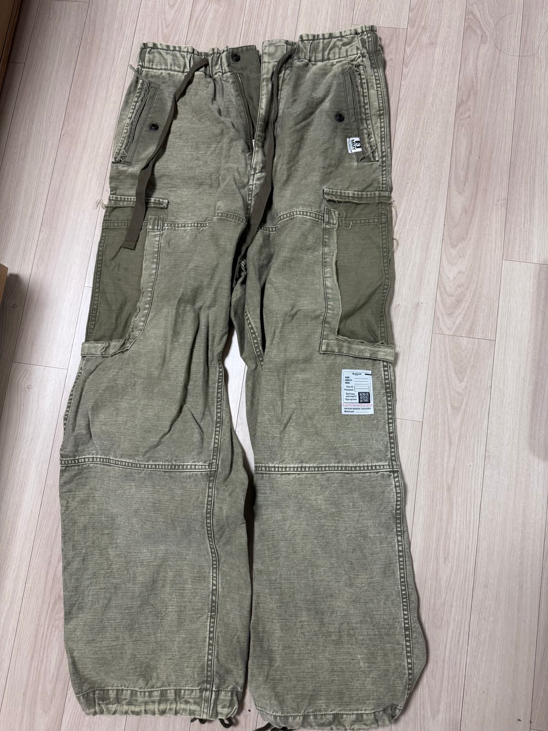 [46] 미하라야스히로 24ss 카고 팬츠 카키 상품이미지2