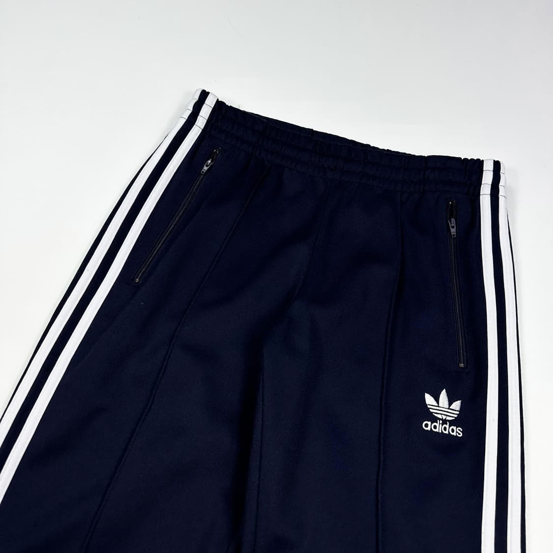 아디다스 유로파 네이비 트랙 츄리닝바지 (M) 상품이미지4