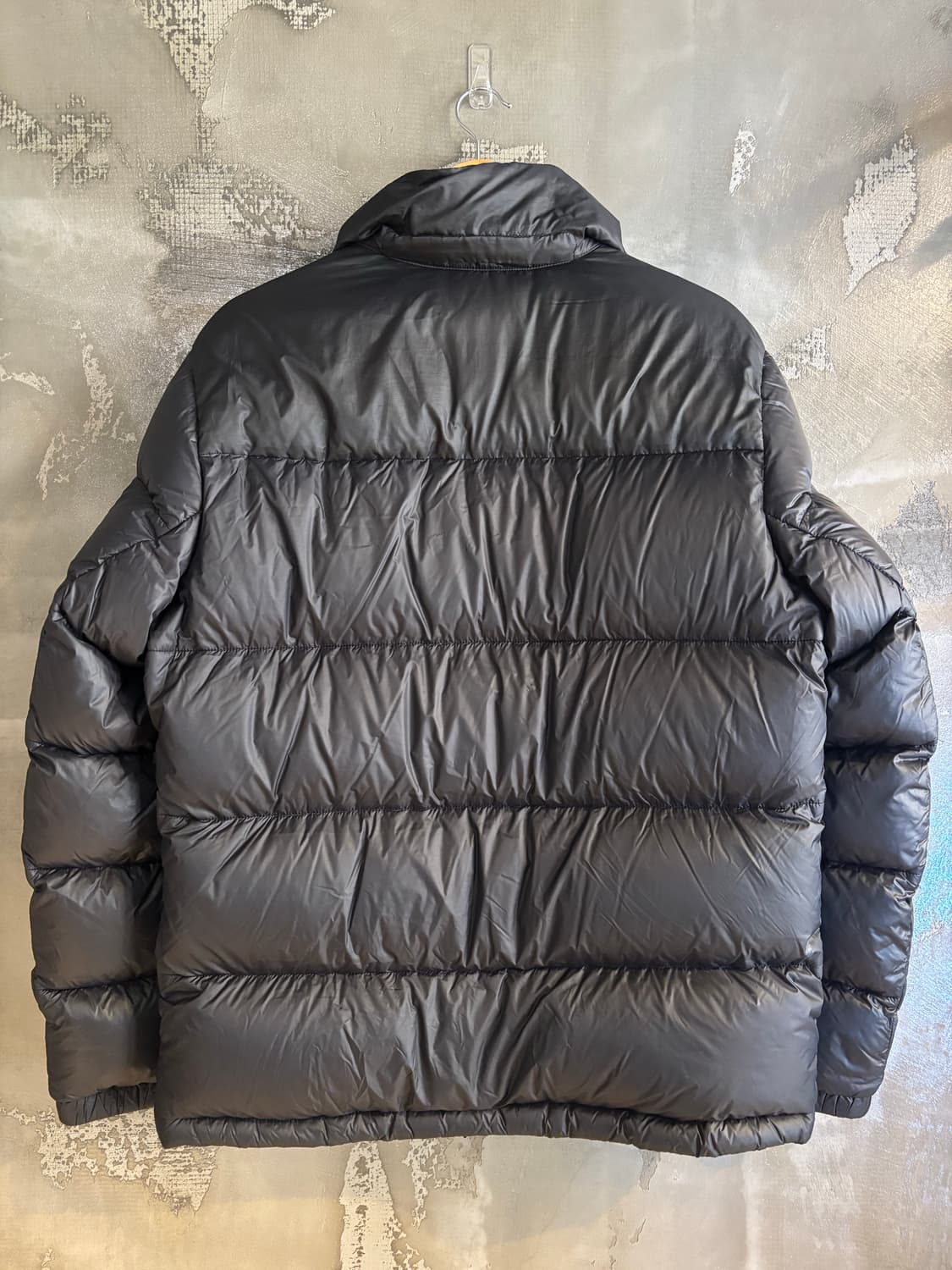 몽벨 블랙 미니로고 패딩 L 상품이미지7