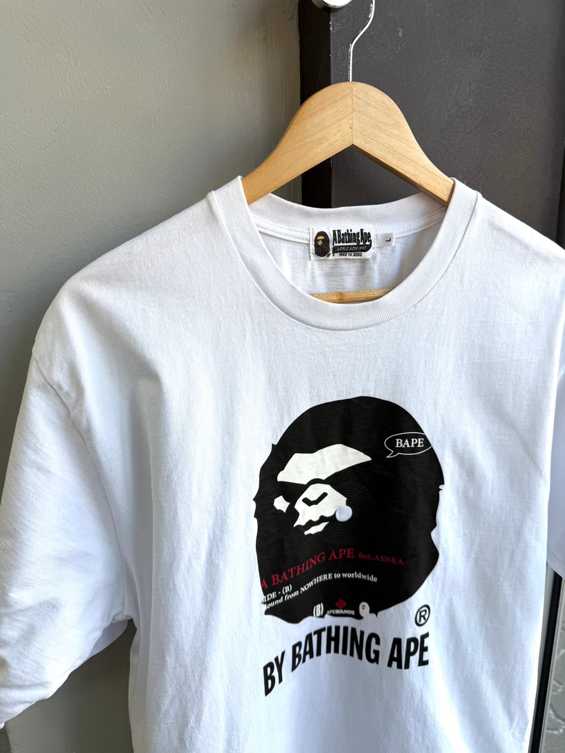 L/ 베이프 30주년 레터링 프린팅 반팔 상품이미지4