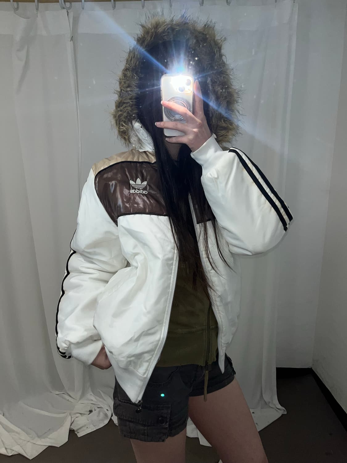 #Adidas 브라운 배색 울프죠 패딩 상품이미지5