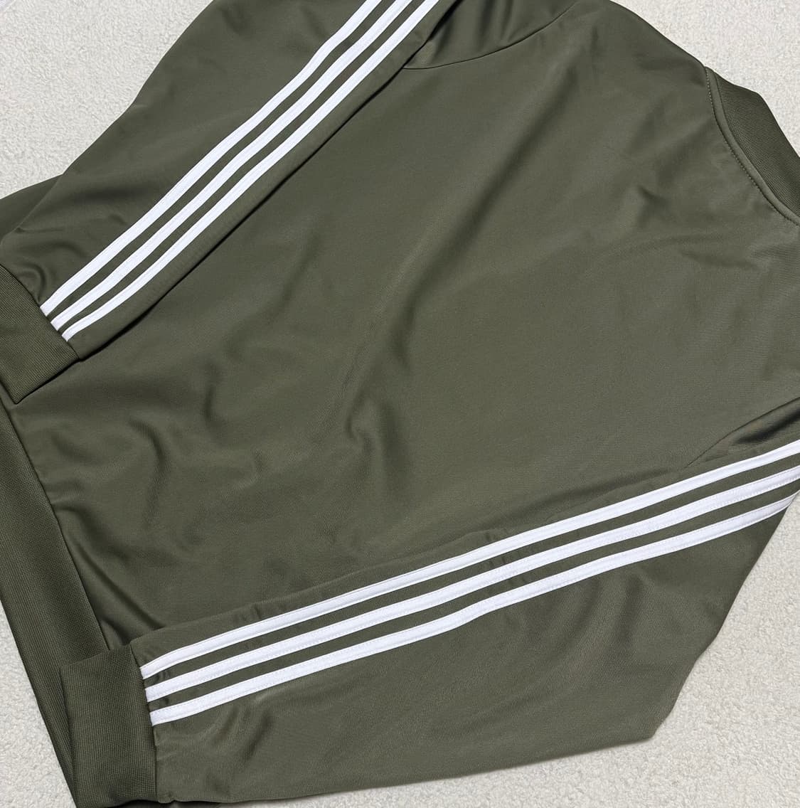 아디다스 카키 져지 상품이미지7