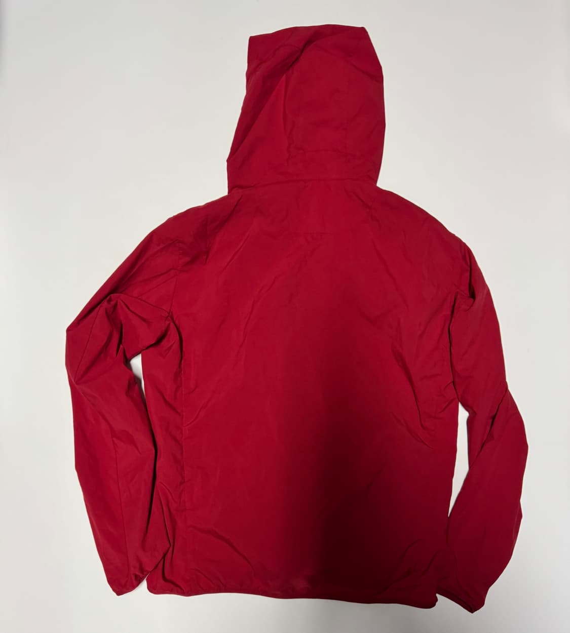 여성 유니클로 가벼운 레드 후드 바람막이 L 상품이미지2