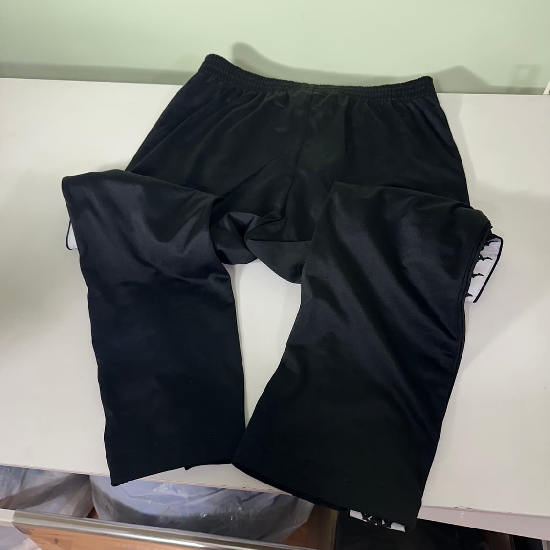 L 카파 검흰 레귤러핏 사이드로고 사이드라인 져지 트랙팬츠 상품이미지5