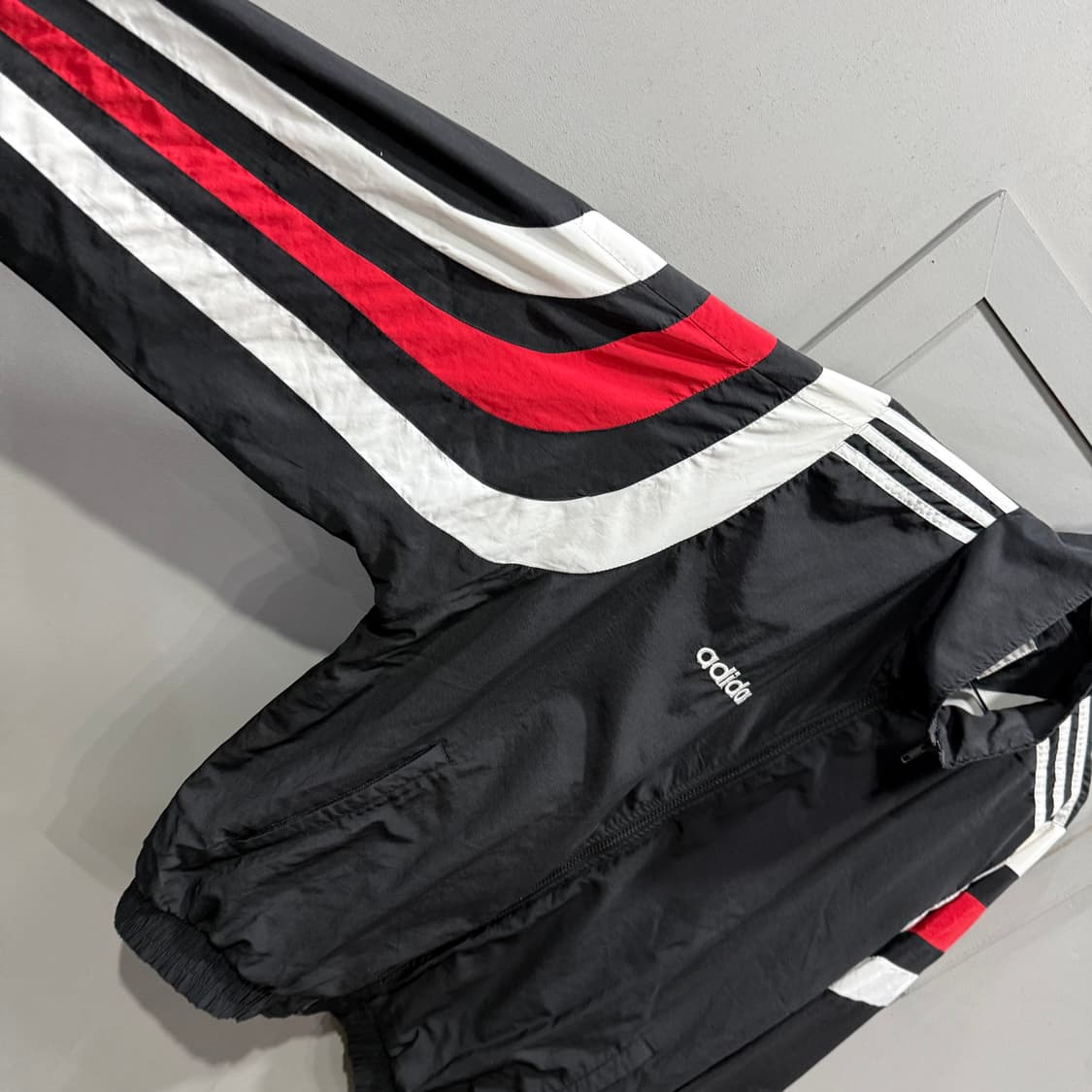 XL 아디다스 90s 올드스쿨 라우로 슈트 우븐 바람막이 자켓 상품이미지4