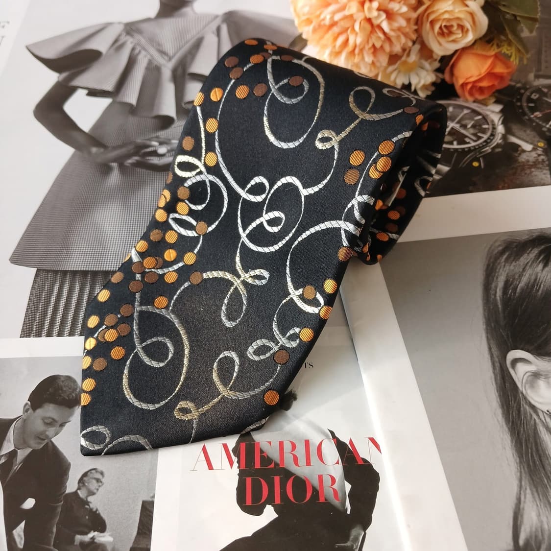 파코라반 실크 블랙 패턴 넥타이 9.5cm A+등급 K19187
 상품이미지2