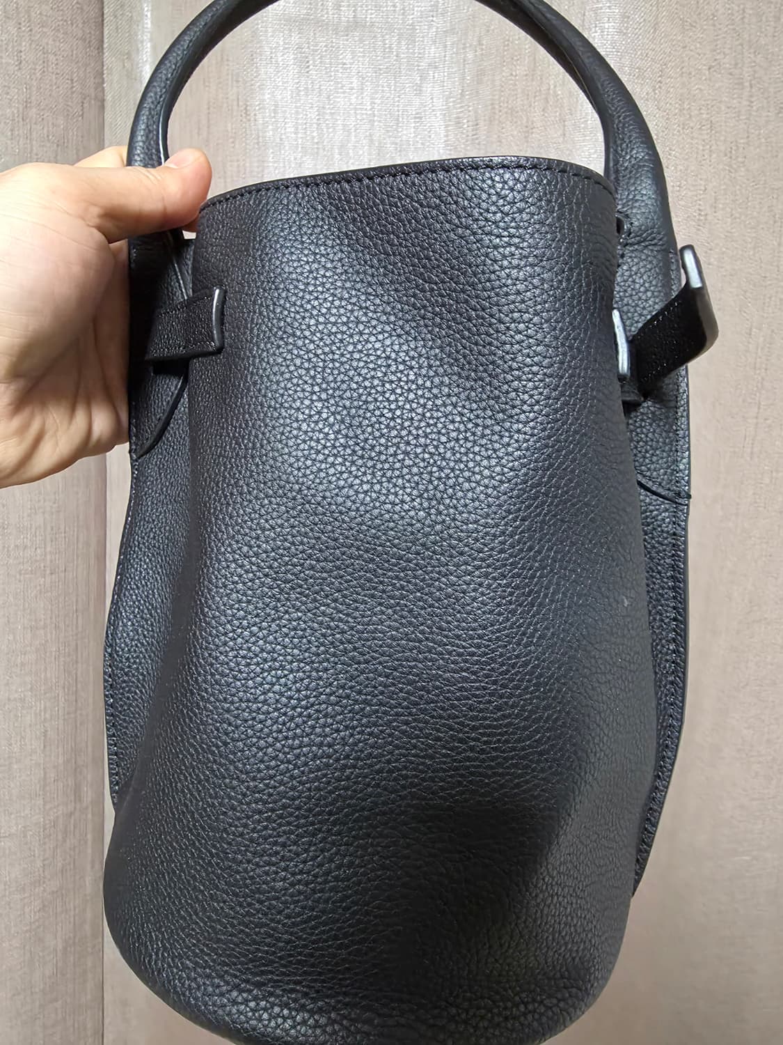 정품셀린느버킷백 16/21/15.5 상품이미지4