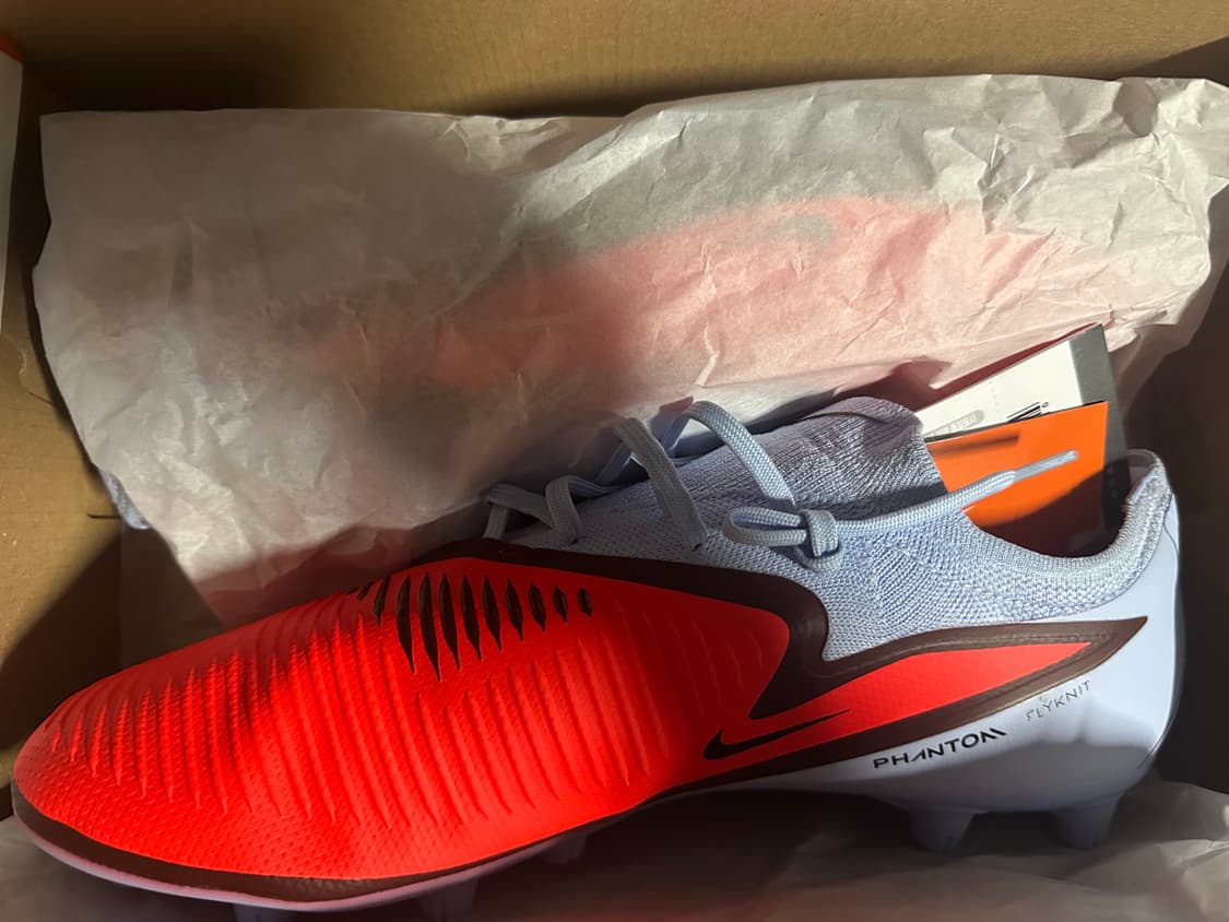 나이키 팬텀6 로우 프로 축구화(HG) 상품이미지3