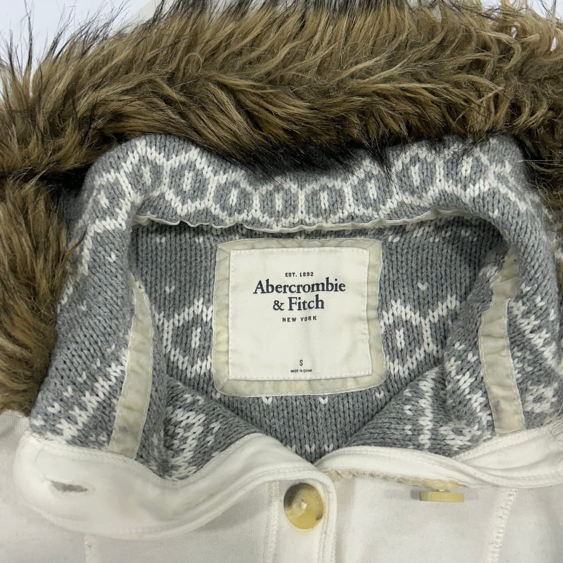 Abercrombie 아베크롬비 아이보리 울프죠 후드집업 상품이미지5