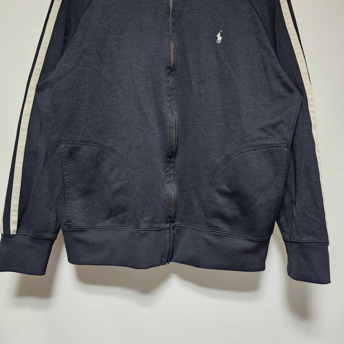 폴로 랄프로렌 검흰 트랙탑 트랙자켓 L사이즈 상품이미지3