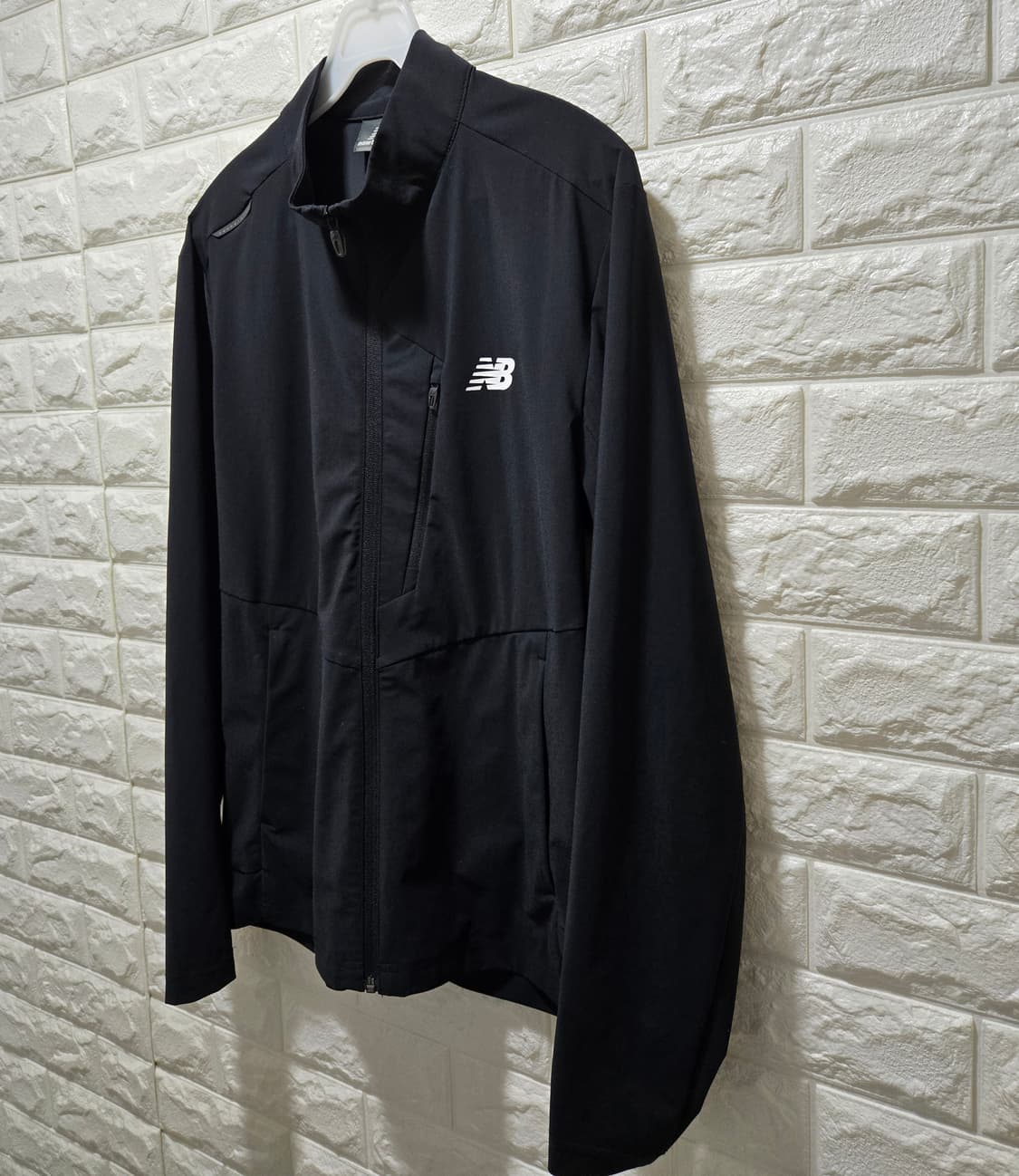 뉴발란스 소프트 스트레치 우븐 집업자켓 95 상품이미지3