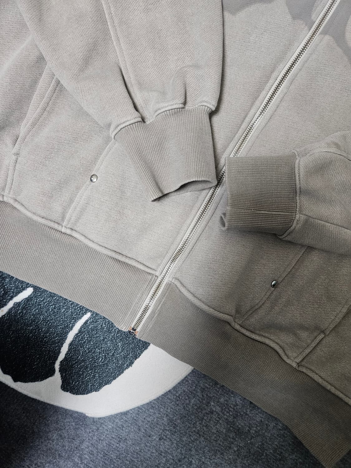 메아 스터드 프린팅 후드집업 3사이즈 상품이미지6