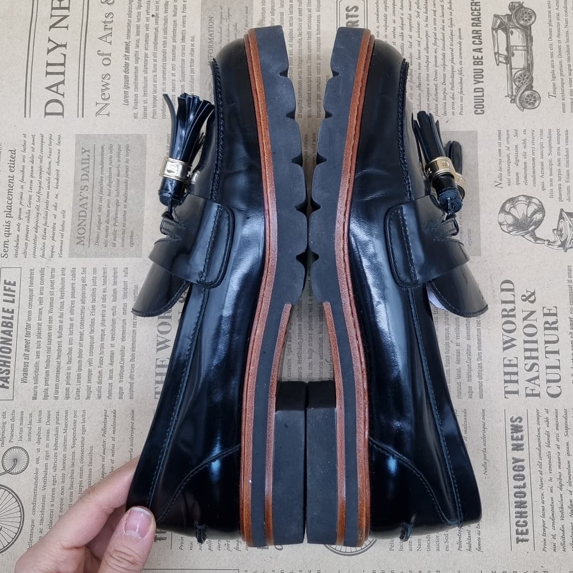 스튜어트와이즈먼 여성테슬로퍼230 상품이미지4