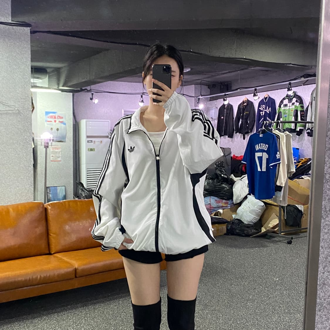 아디다스 오리지널 신형 화이트 배색 바람막이 B2957 상품이미지1