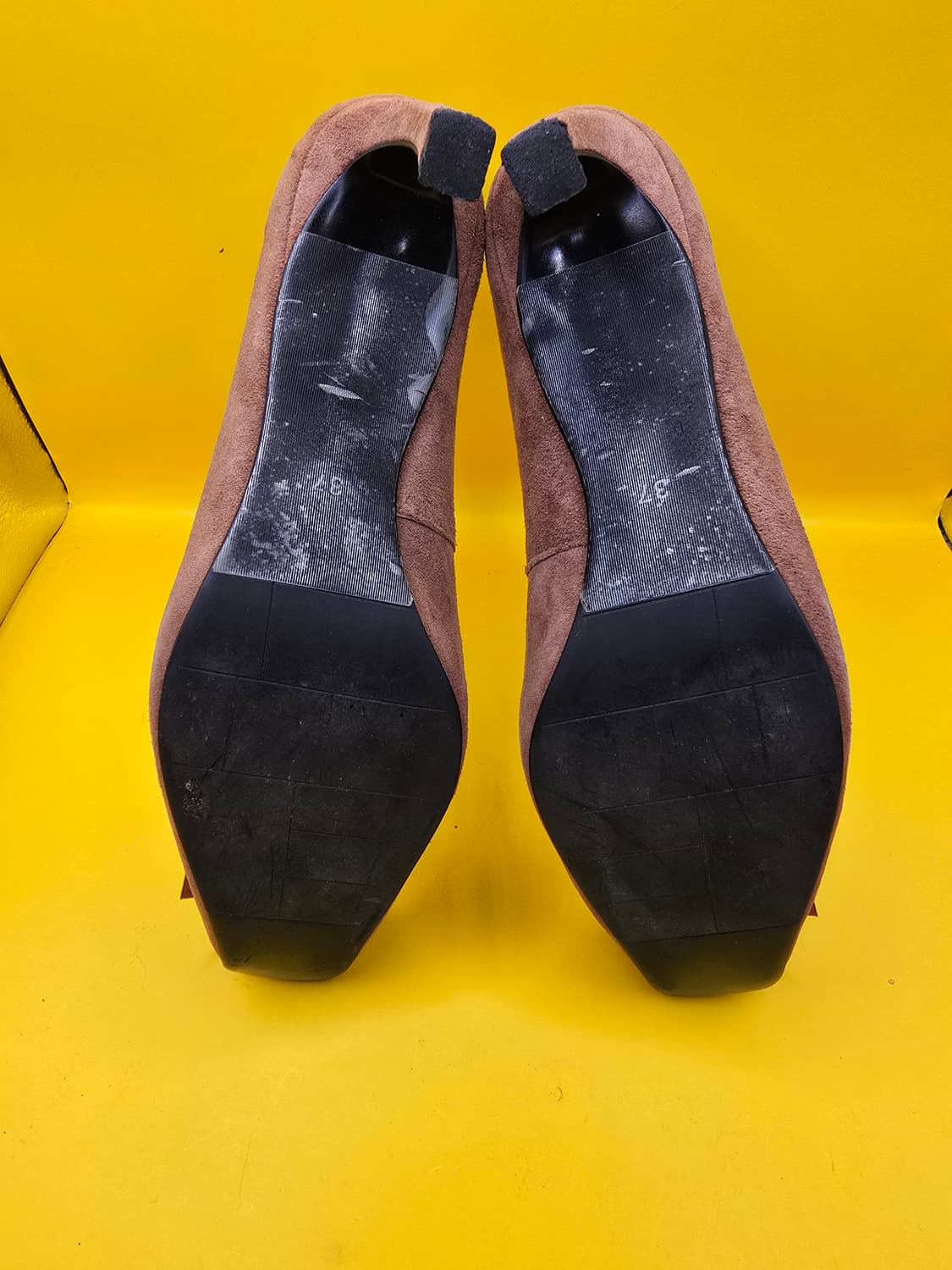 엘리자베스 스튜어트 스웨이드 펌프스 240 상품이미지5