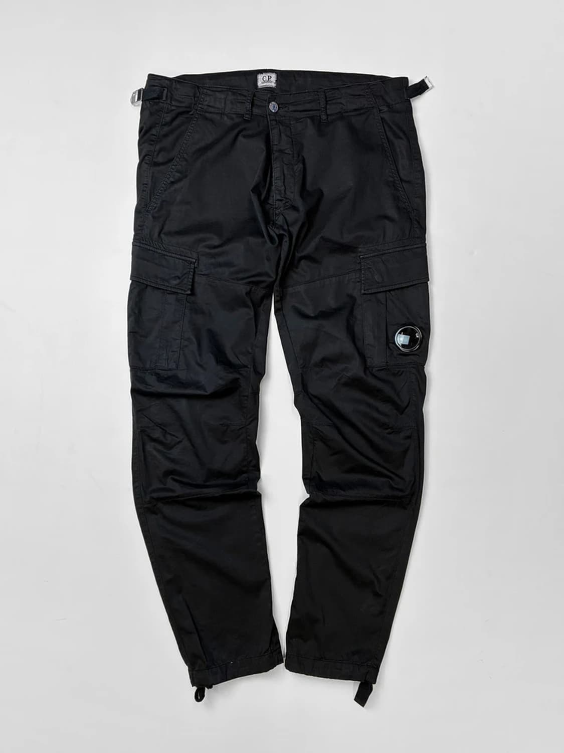 CP 컴퍼니의 스트레치 새틴 렌즈 카고 팬츠 PN5373 상품이미지1