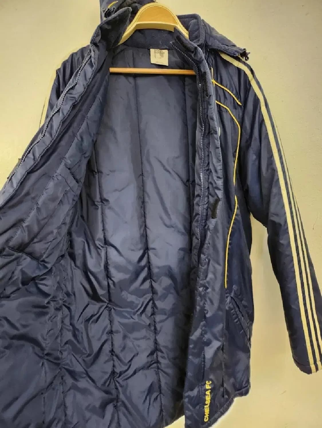 첼시 아디다스 패딩 상품이미지5