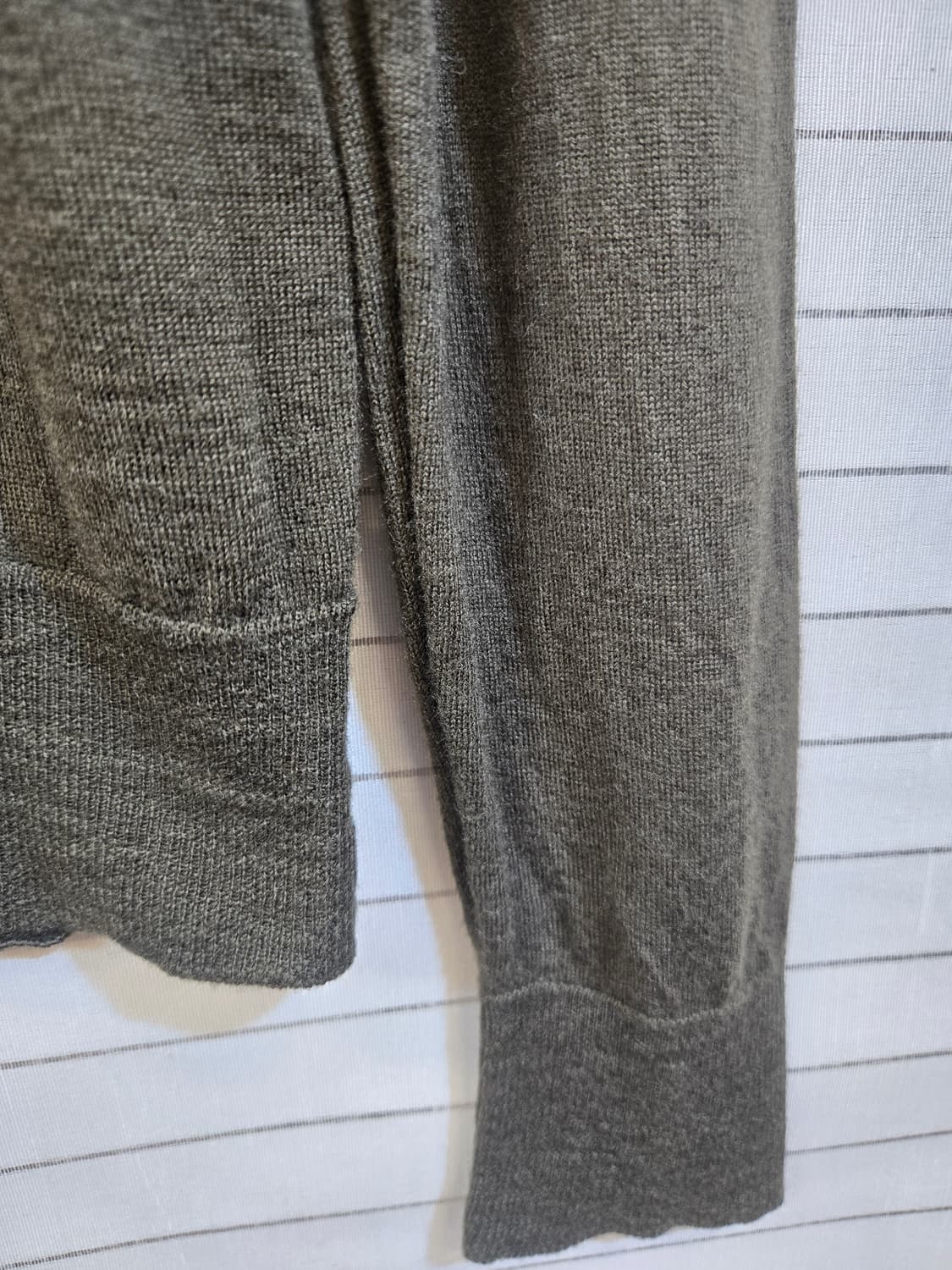 보테가베네타 니트 스웨터 카키색 상품이미지6