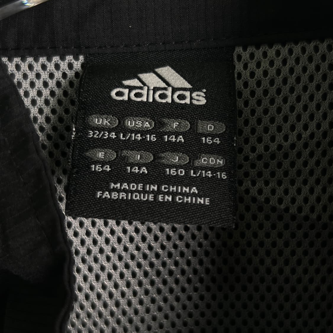 Adidas 아디다스 블랙 그레이 바람막이 자켓 L 상품이미지3
