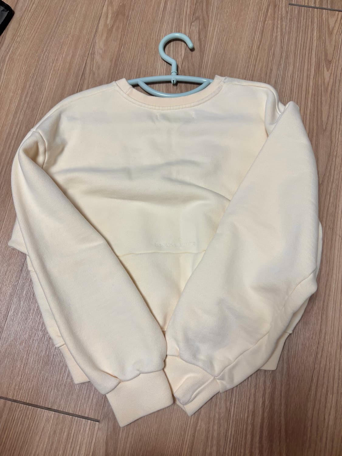 썸웨어버터 맨투맨 크림 아이보리 버터 sweatshirt cream 상품이미지6