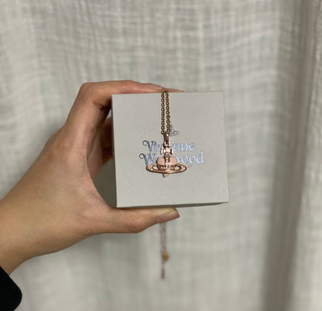 비비안웨스트우드 디아망떼 핑크하트 목걸이 상품이미지4