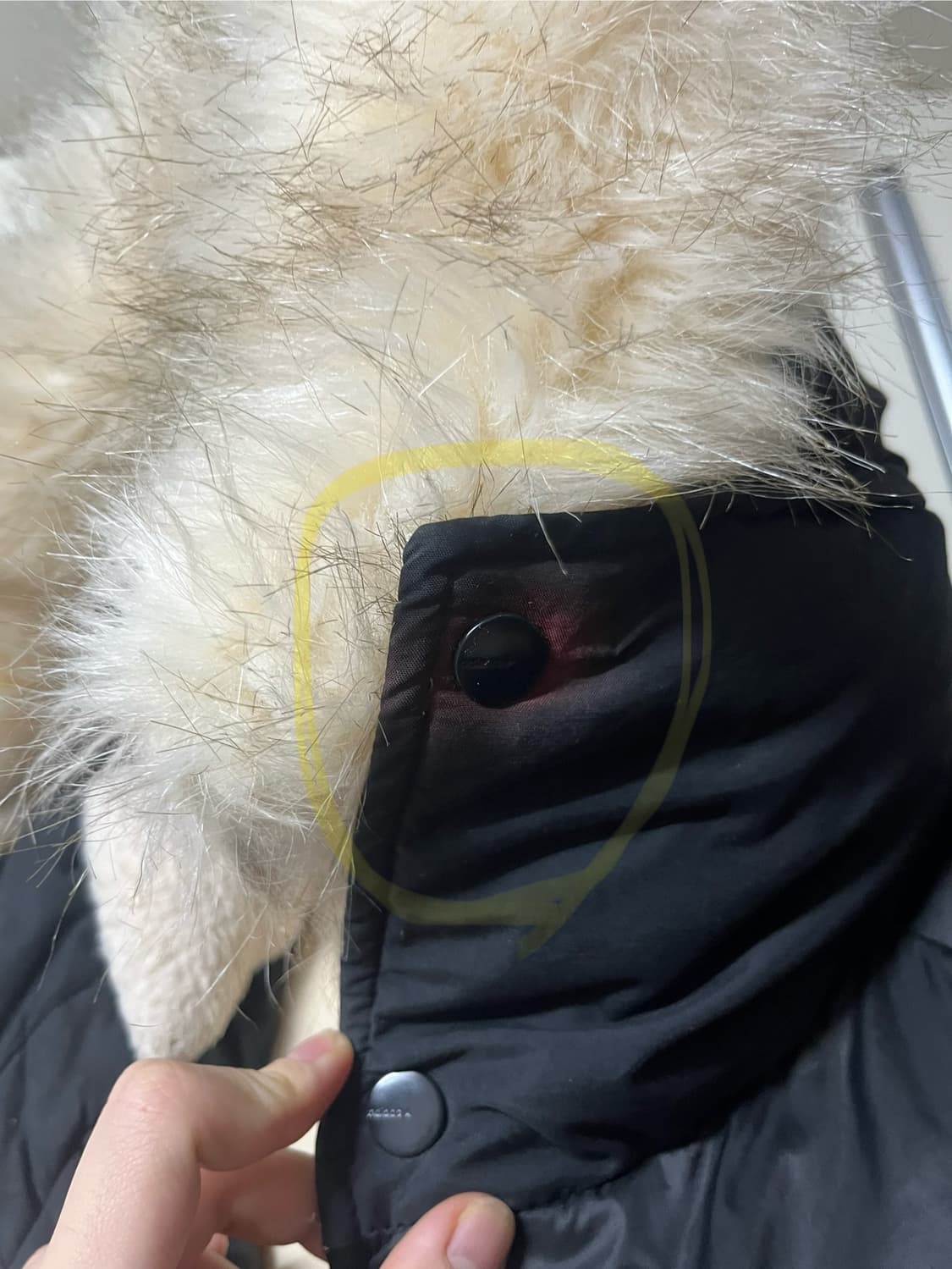 아디다스 퍼 숏패딩 상품이미지4