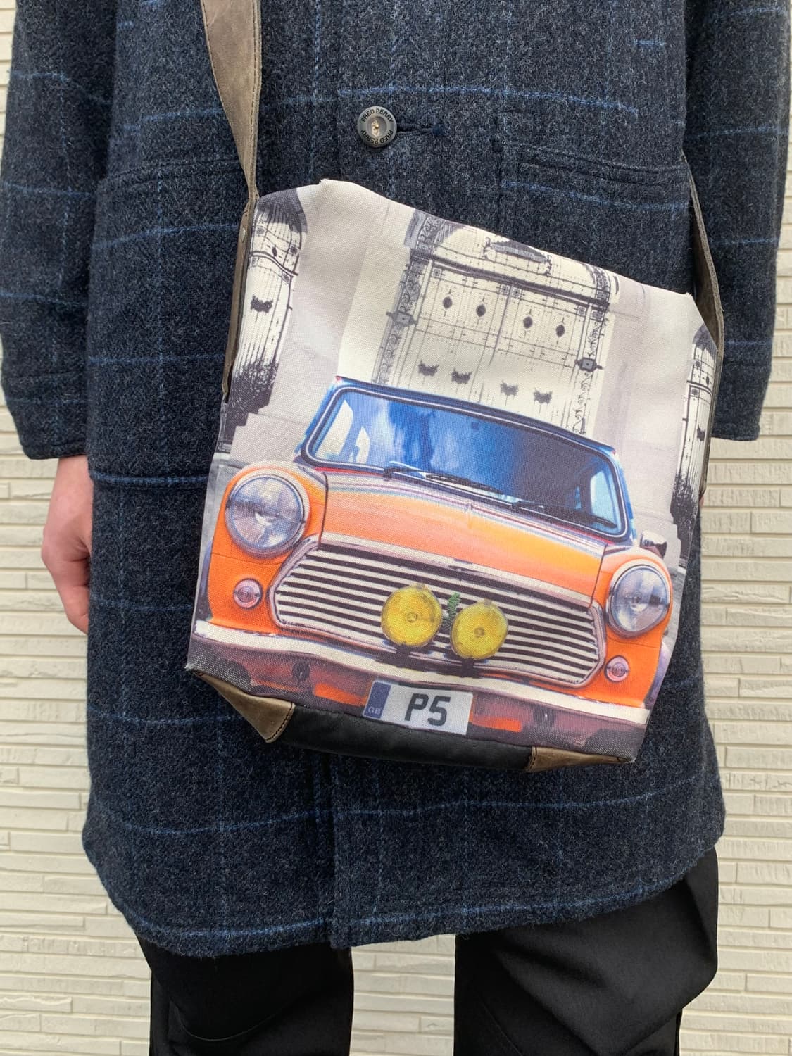 폴 스미스 미니카 프린팅 숄더백 상품이미지1