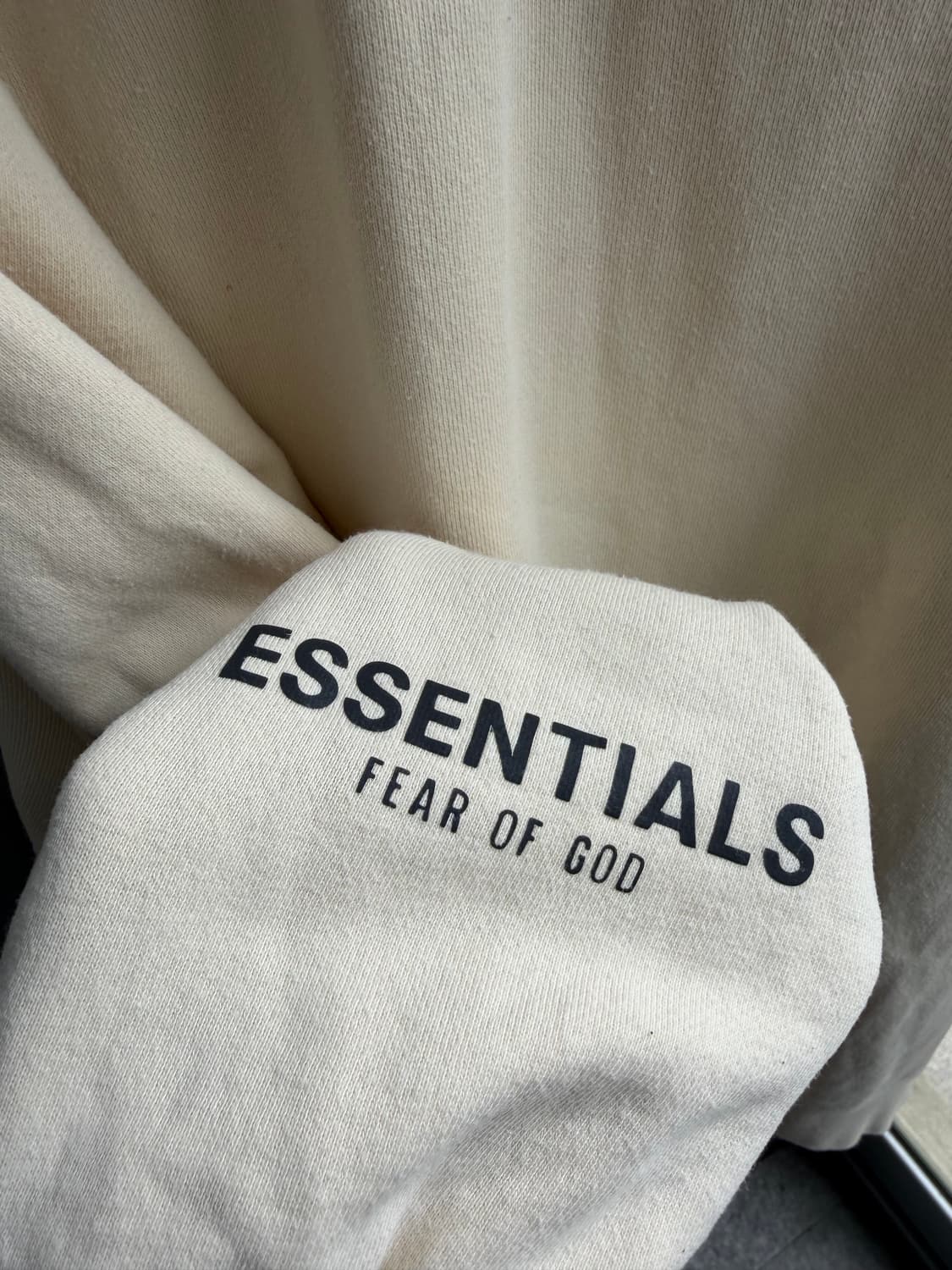 L/ 피어오브갓 에센셜 프론트 로고 맨투맨 상품이미지7