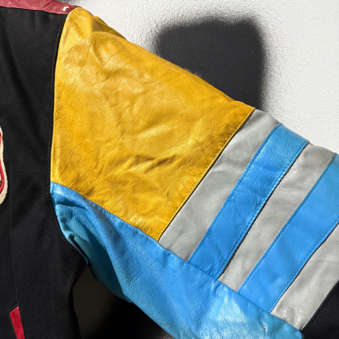 90s 제프 해밀턴 x 루니 툰즈 올드스쿨 레더암 바시티 자켓 상품이미지4