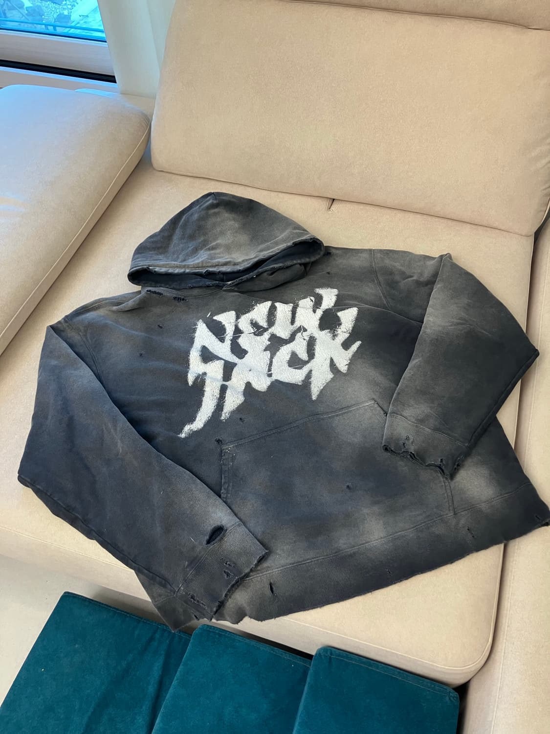 Kamiya distressed faded hoodie 상품이미지1