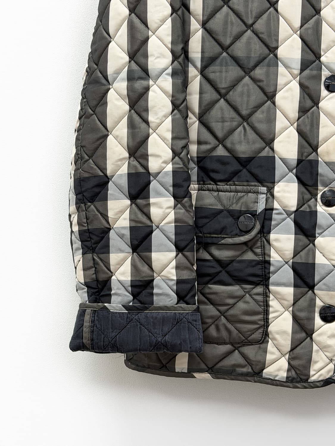 버버리 런던 체크 퀼팅 자켓 상품이미지4