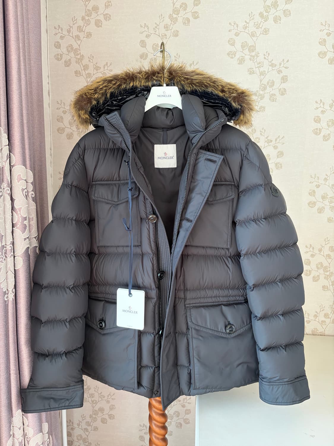 MONCLER 몽클레어 CHEVREUSE 슈브르즈 패딩 점퍼 상품이미지7