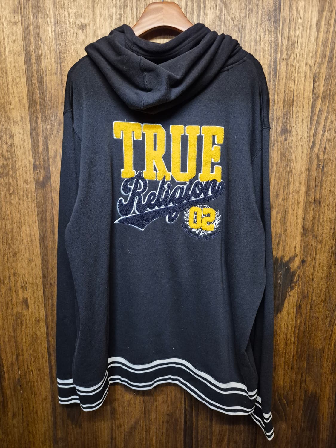 TRUE RELIGION PATCH HOODIE 상품이미지3