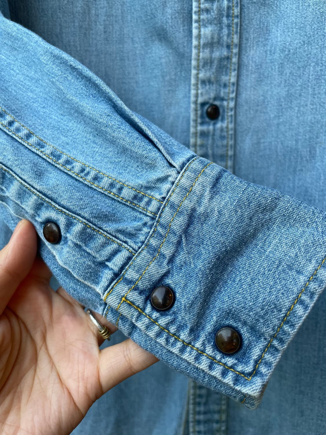 Vintage Levi’s Western Wear Denim Shirt 상품이미지7