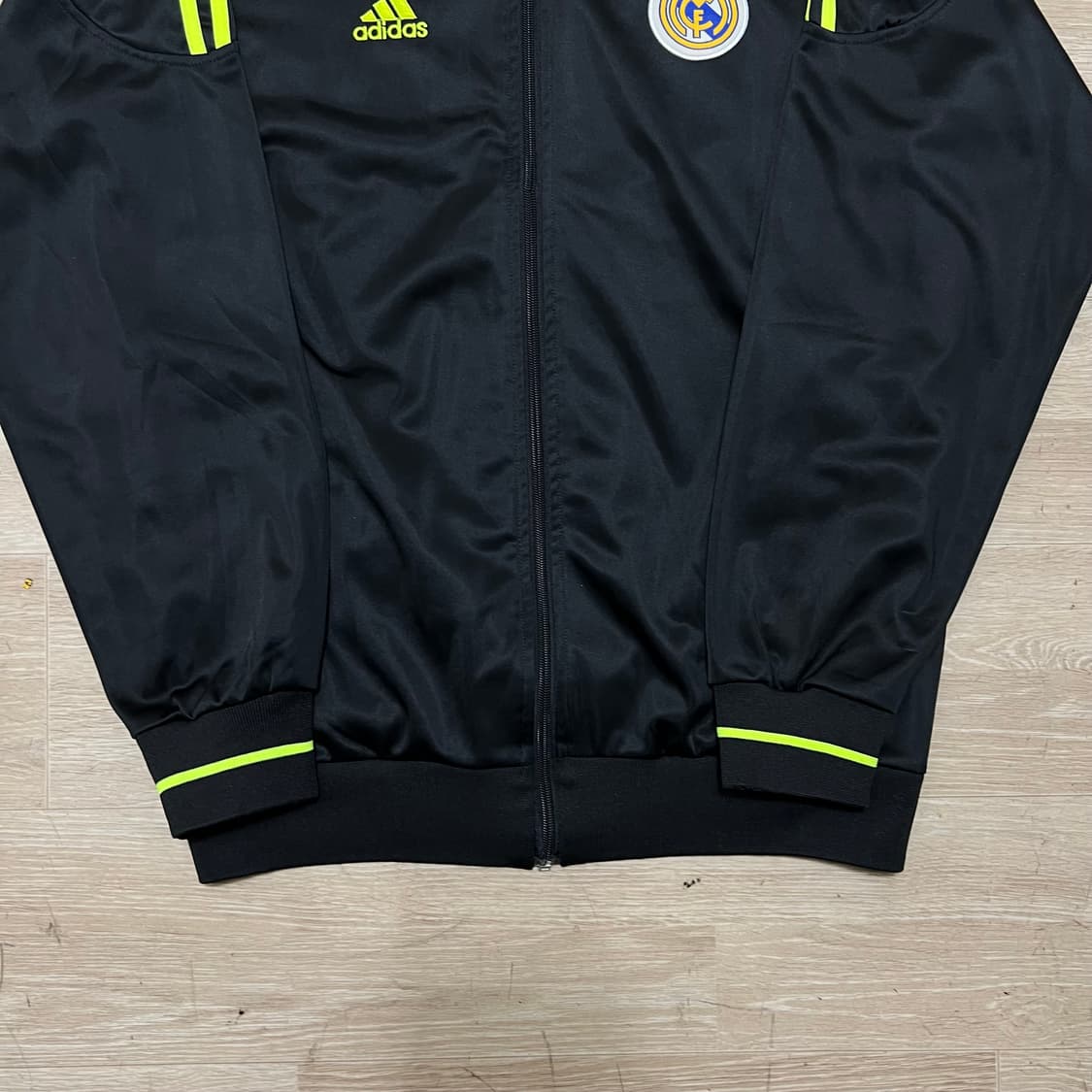 아디다스 레알마드리드 사이드라인 져지 트랙탑 자켓 [블랙] XL/105 상품이미지3