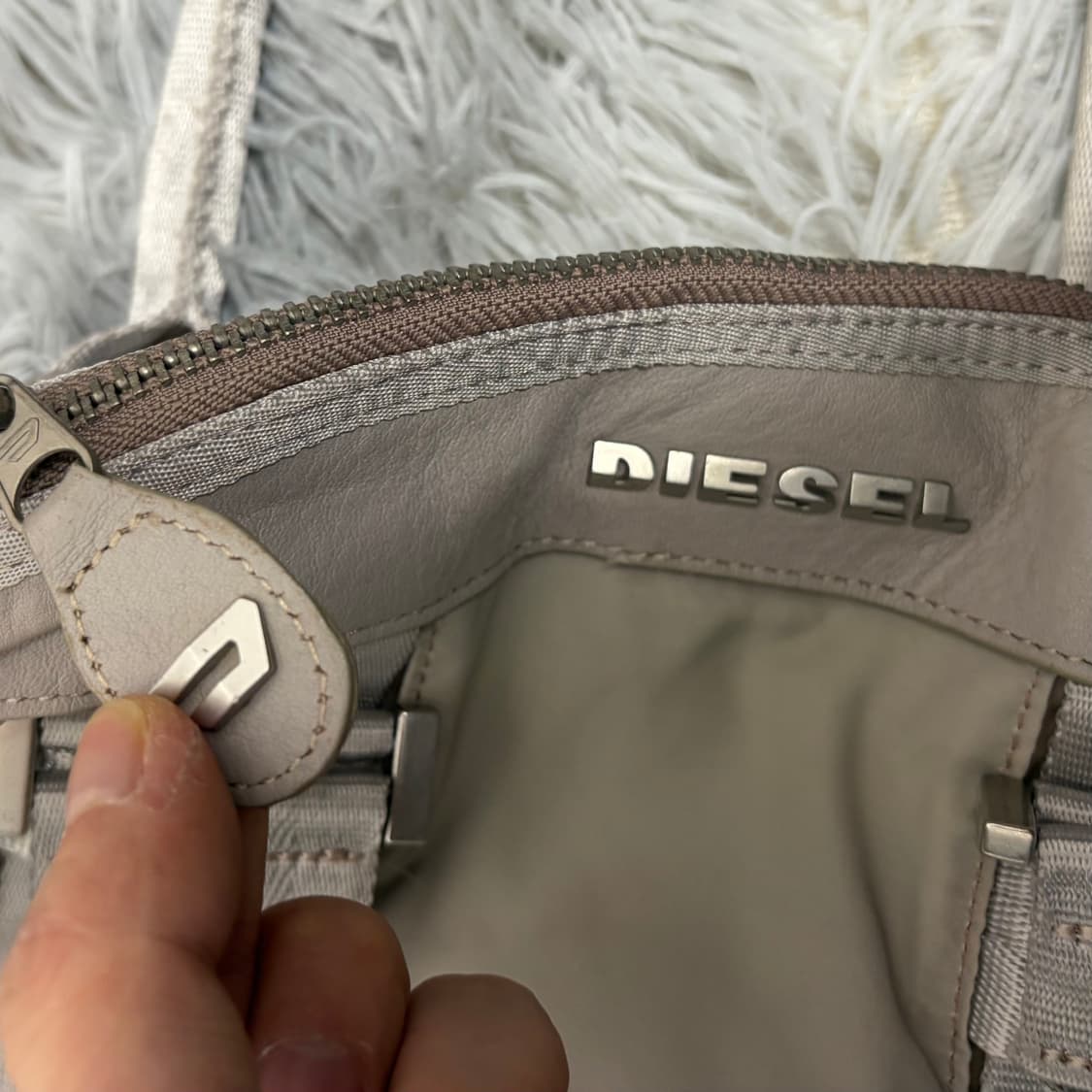 디젤 나일론 숄더백 상품이미지8