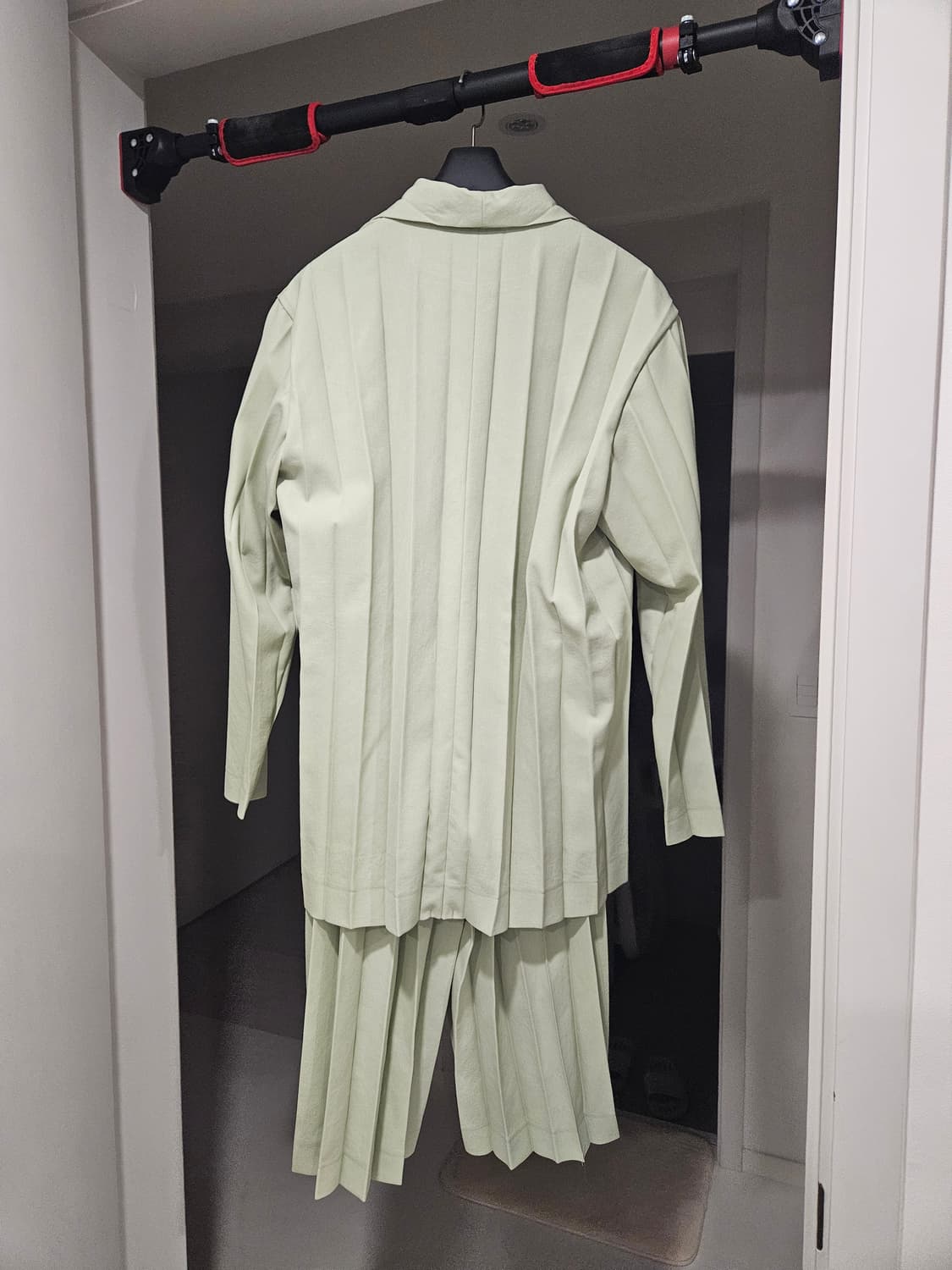 옴므플리세 엣지 앙상블 셋업 2024년 3월 상품이미지4