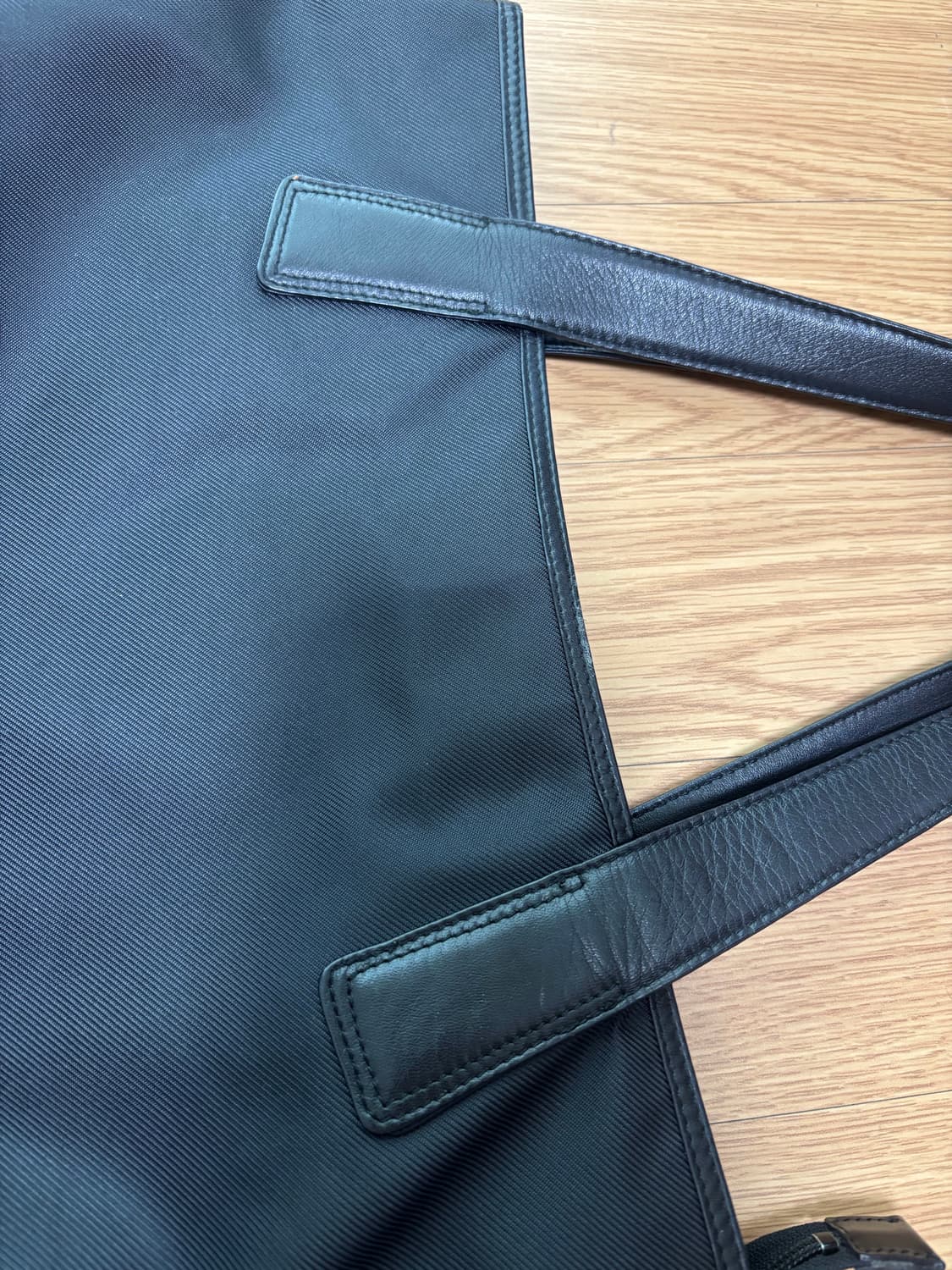 이세이미야케 i’m product 가죽 레더 토트백 상품이미지6