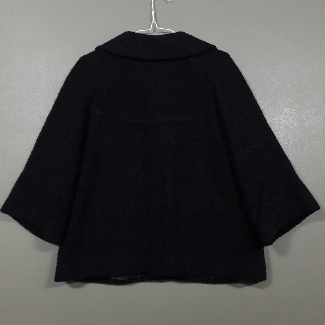 carries note 라운드 카라 폼폼 버튼 울 모 숏 코트 자켓 블랙 상품이미지6