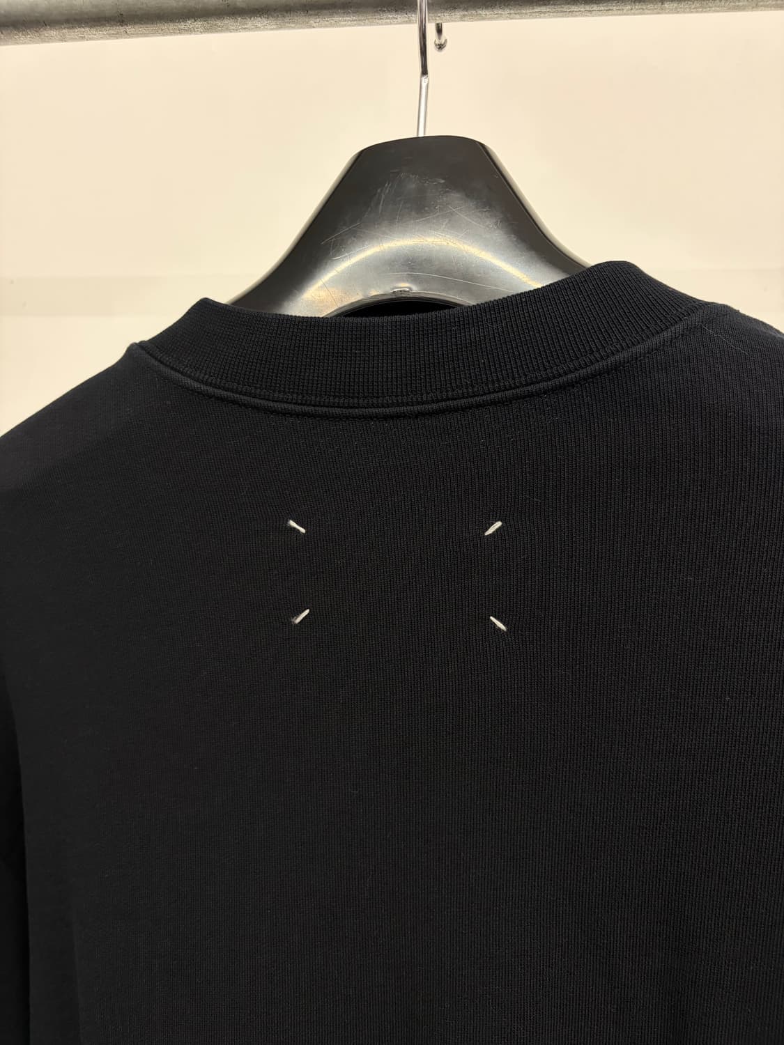 메종마르지엘라 페더 빅 프린팅 맨투맨 스웻셔츠 풀오버 긴팔티 상품이미지5