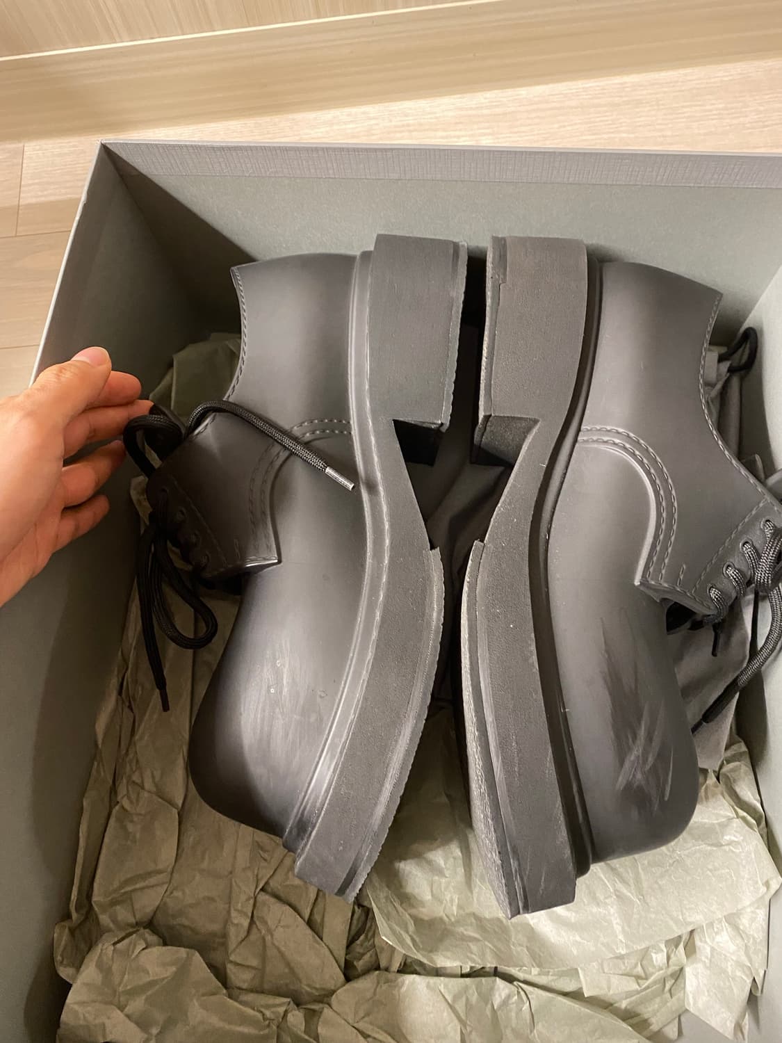 발렌시아가 스테로이드 더비 40 상품이미지2