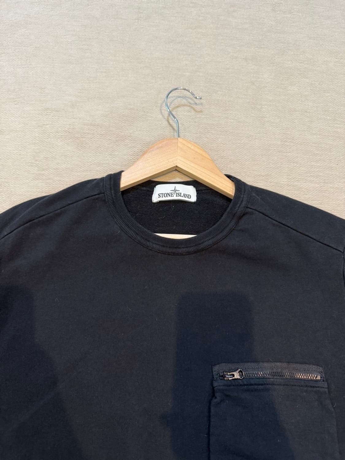 스톤아일랜드 와펜 맨투맨 상품이미지5