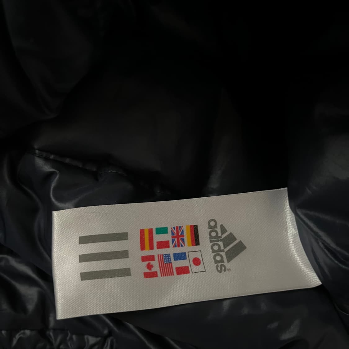 아디다스 로고 구스다운 경량패딩 상품이미지8