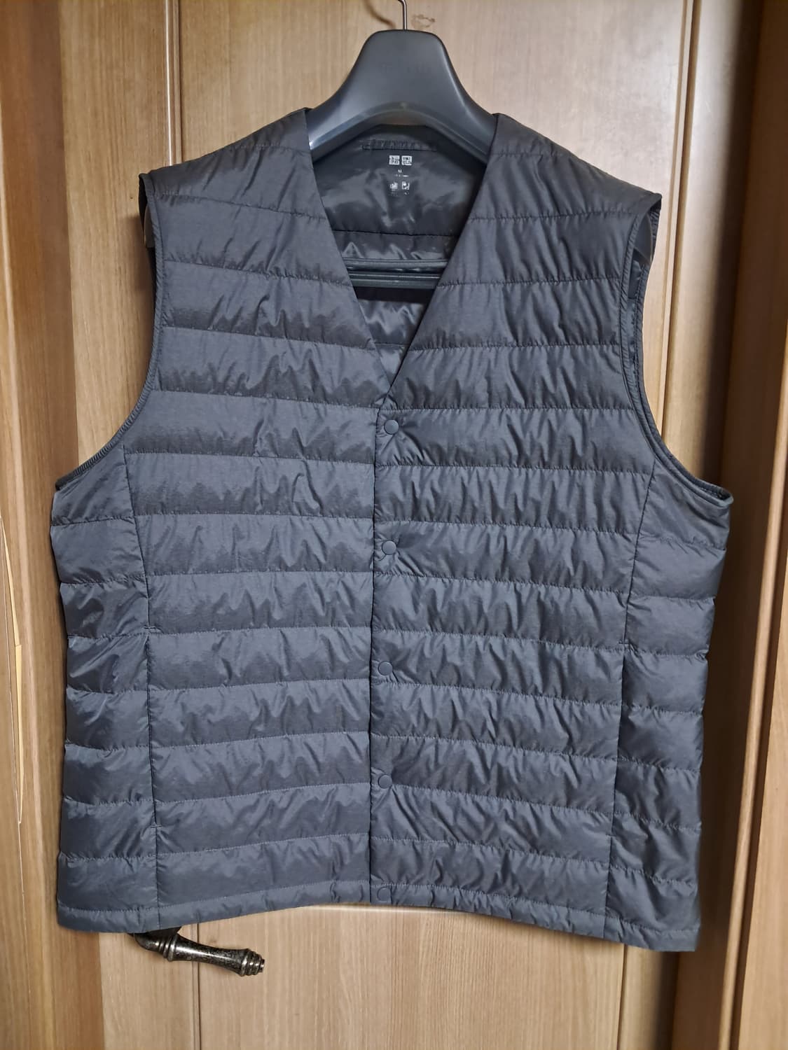 유니클로 경량 패딩조끼 XL 상품이미지1