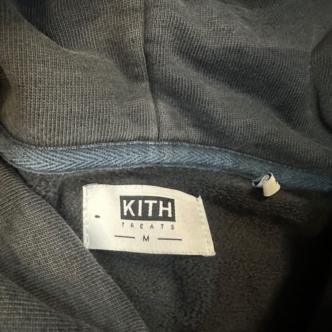 KITH 키스 산타 후드티 상품이미지5